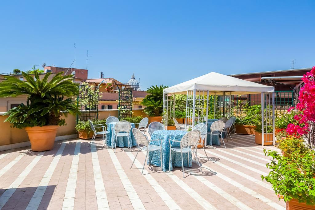 Domus Carmelitana Hotel Roma Ngoại thất bức ảnh