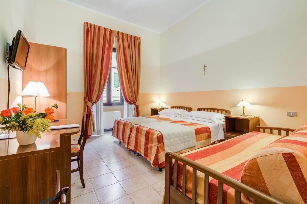 Domus Carmelitana Hotel Roma Ngoại thất bức ảnh