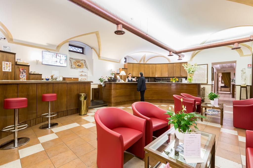 Domus Carmelitana Hotel Roma Ngoại thất bức ảnh