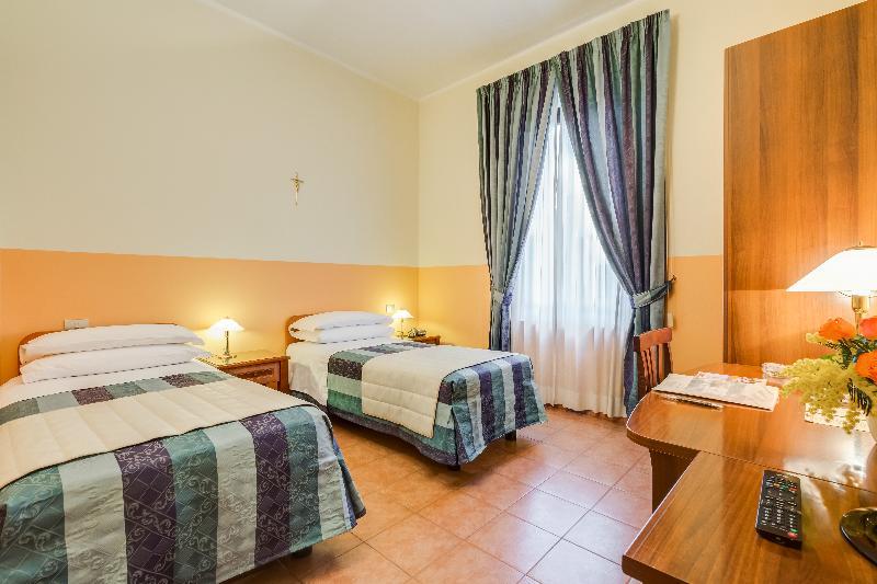 Domus Carmelitana Hotel Roma Ngoại thất bức ảnh